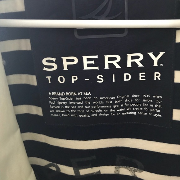 Sperry Rain Jacket (new) - Picture 2 of 2